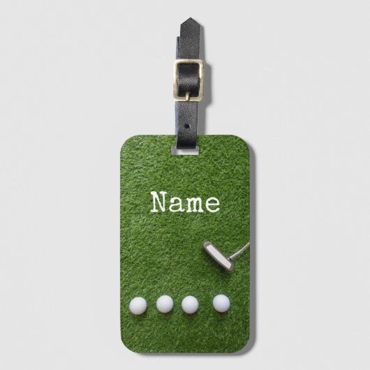Golfballen zijn op groen gras welkom bij golfer's bagagelabel (Voorkant (verticaal))