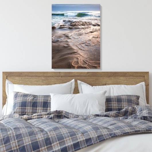 Golfbreuk op het strand in Californië Canvas Afdruk (Insitu (Slaapkamer))