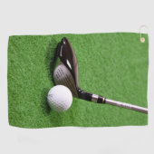 Golfclub en bal op een groene ondergrond Golf Hand Golfhanddoek (Horizontaal)
