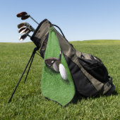 Golfclub en bal op een groene ondergrond Golf Hand Golfhanddoek (Groen)