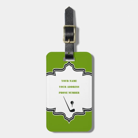 Golfclub en zwarte bal, groene gewoonte bagagelabel (Voorkant verticaal)