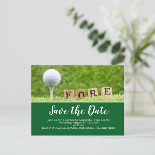 Golfen save the date met golfbal op t-shirt briefkaart (Staand voorkant)