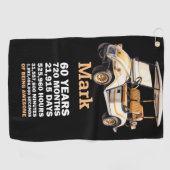 Golfer 60th Verjaardag met golfkar Golfhanddoek (Horizontaal)