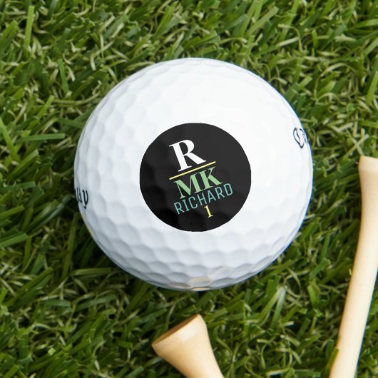 Golfer apparatuur . monogram golfballen