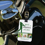 Golfer BEST GRANDPA DOOR PAR 3 Persoonlijke foto Bagagelabel<br><div class="desc">Creëer is een uniek, gepersonaliseerd bagagelabel of golftas-ID-label voor de golfer opa met drie foto's van zijn kleinkinderen en de grappige titel BEST GRANDPA BY PAR op het gezegde van het golf en gepersonaliseerd met zijn naam of monogram. Maakt een gedenkwaardig opa cadeau voor zijn verjaardag, grootouders Dag, Vaderdag of...</div>