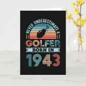 Golfer geboren in 1943 Golfing 80th Birthday Gift  Kaart (Gele Bloem)