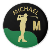 Golfer in actie twee toon monogram keramische knop (Voorkant)