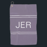 Golfer Monogrammed Stijlvolle Paarse Sport Pro Golfhanddoek<br><div class="desc">De initialen van uw favoriete golfer zullen uitkomen met dit moderne, minimalistische ontwerp met een drievoudig monogram in het midden van twee dubbele horizontale strepen. De strepen en monogrammed letters zijn wit met schaduwen in een donkerdere schaduw van paars. Zorg ervoor dat u onze andere kleurenopties ziet! Stuur me een...</div>