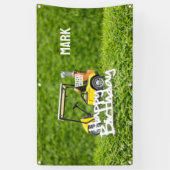 Golfkar is op groene gras achtergrond spandoek (Verticaal)