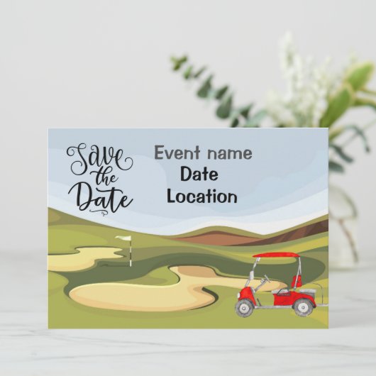 Golfkar op golfbaan, uitnodiging golfer (Staand voorkant)