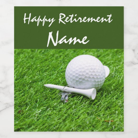 Golfpensioen met golfbal en t-shirt op groen wijn etiket (Enkel label)