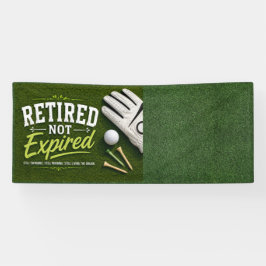Golfpensioen met golfbal op green spandoek