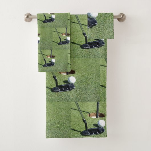 Golfputter die deel op het groen merken, bad handdoek (Insitu)