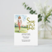 Golfvrouw is aan het golfen op de green briefkaart (Staand voorkant)