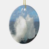 Golven die breken op een vulkanische kust keramisch ornament (Rechts)