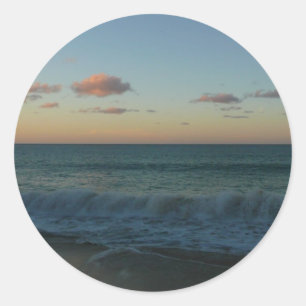 Golven kruipen in het Zonnestrand Landschap Ronde Sticker