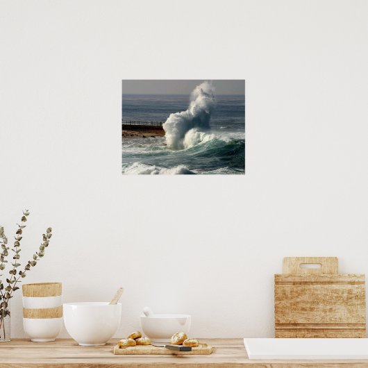 Golven kruipen op pier poster (Keuken)