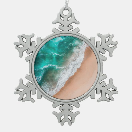 Golven op Sandy Beach Tin Sneeuwvlok Ornament (Voorkant)
