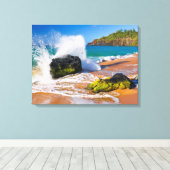 Golven slaan op het strand, Hawaï Canvas Afdruk (Insitu (Houten vloer))