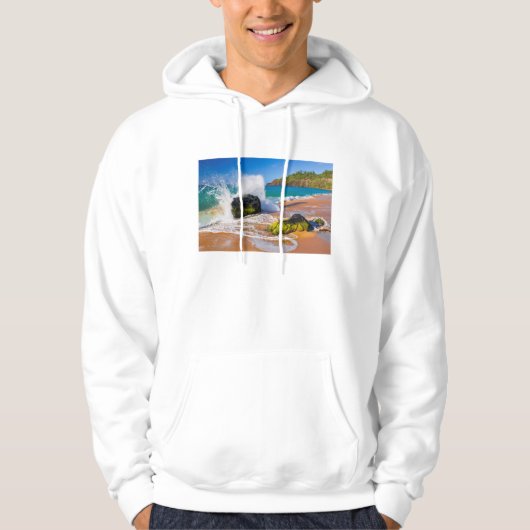 Golven slaan op het strand, Hawaï Hoodie (Voorkant)