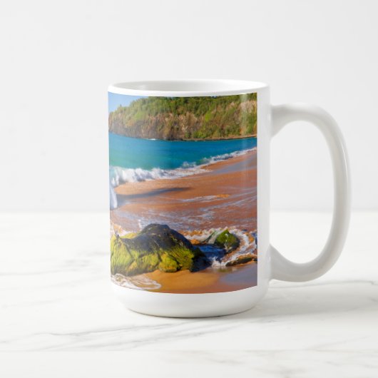 Golven slaan op het strand, Hawaï Koffiemok (Rechts)
