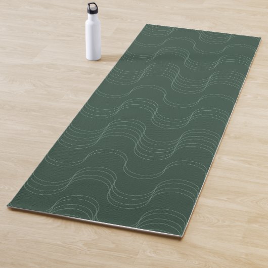 Golven van kalm diep olijfmos groen yogamat (In situ)