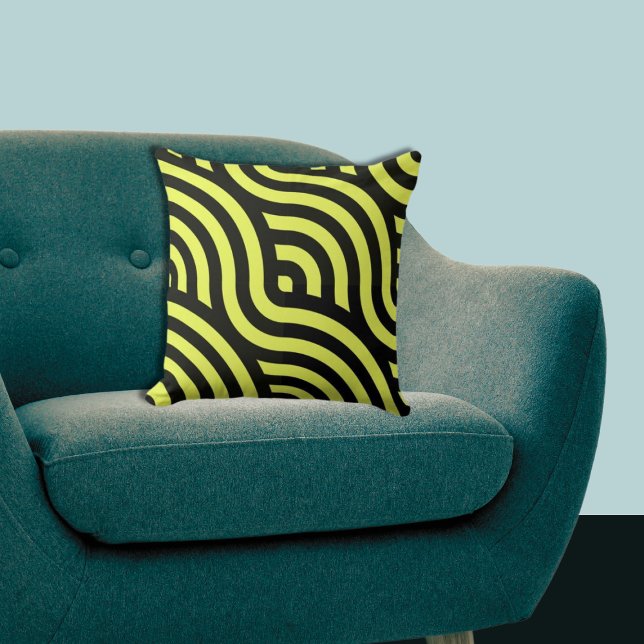 Golvend geel & zwart strepen patroon kussen (Wavy Yellow & Black Stripes Pattern Throw Pillow)