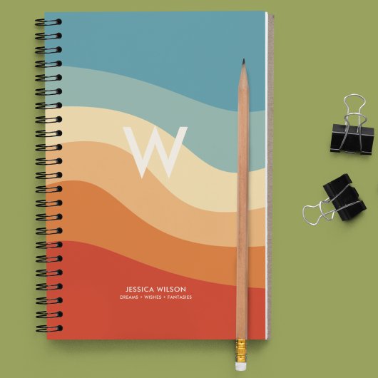 Golvend Retro Gestreept Persoonlijk Monogram Notitieboek