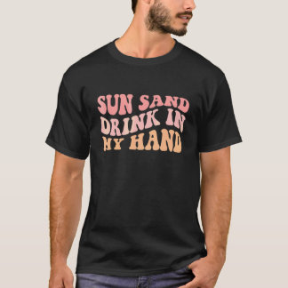 Golvende zon zand drank in mijn hand ring aan mijn t-shirt