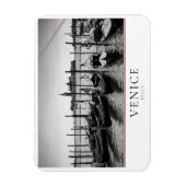 Gondels in Venetië in zwart-wit Magneet (Verticaal)