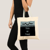 Gone Batty Halloween Bag, Light Blue Tote Bag (Voorkant (product))