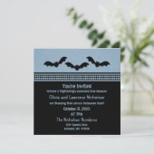 Gone Batty Halloween Party Invite, Light Blue Kaart (Staand voorkant)