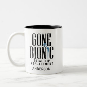 Gone Bionic Hip Replacement Celebration Tweekleurige Koffiemok