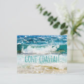 Gone Coastal New Home Wave op het strand Waterverf Aankondigingskaart (Staand voorkant)