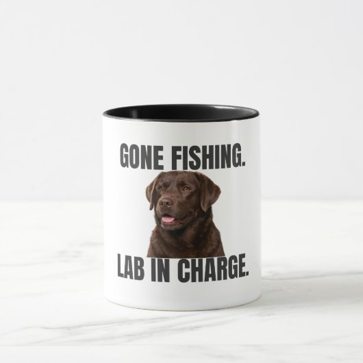 Gone Fishing Lab in Charge Mok (Midden)