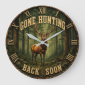 Gone Hunting Back Soon Rustic Hunter Cabin Grote Klok (Voorkant)