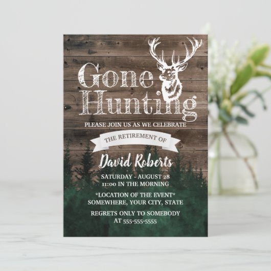 Gone Hunting Rustic Wood Retirement Kaart (Staand voorkant)