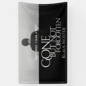 Gone, maar niet vergeten - Donker Spandoek (Verticaal)