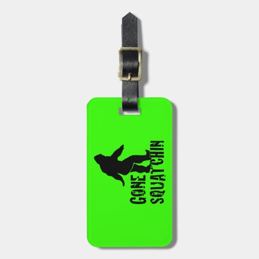 Gone Squatchin 2 Bagagelabel (Voorkant verticaal)