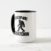 Gone Squatchin - Black Silhouette Mok (Voorkant links)