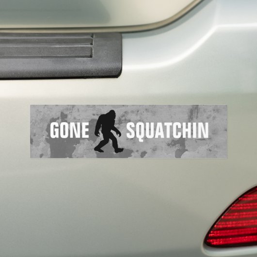 Gone Squatchin Bumpersticker (Op auto)