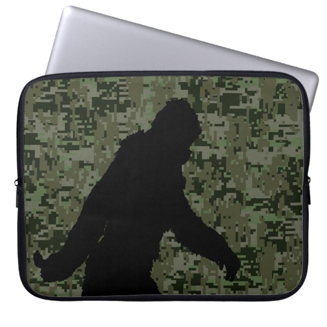 Gone Squatchin for on Olive Digital Camouflage Laptop Sleeve (Voorkant)