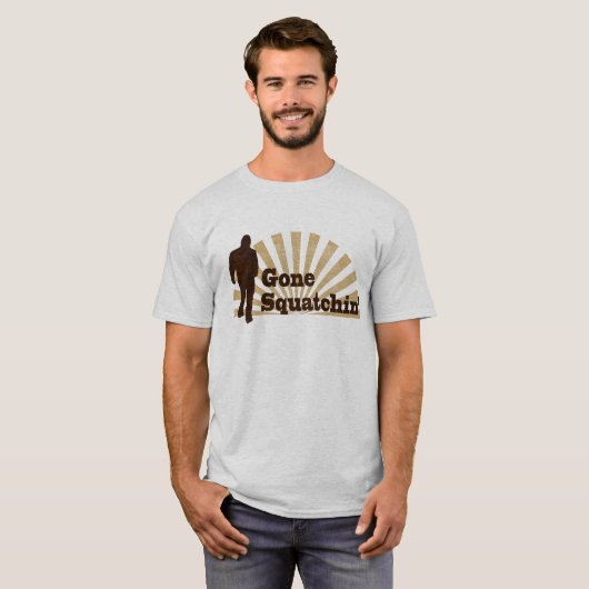 Gone Squatchin Funny Bigfoot Sasquatch T-shirt (Voorkant volledig)