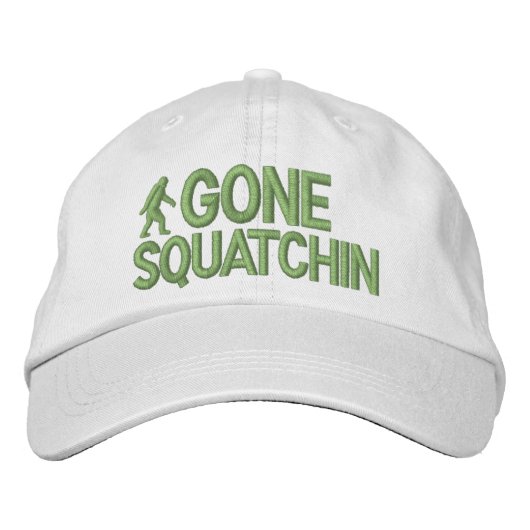 Gone Squatchin Geborduurde Pet (Voorkant)