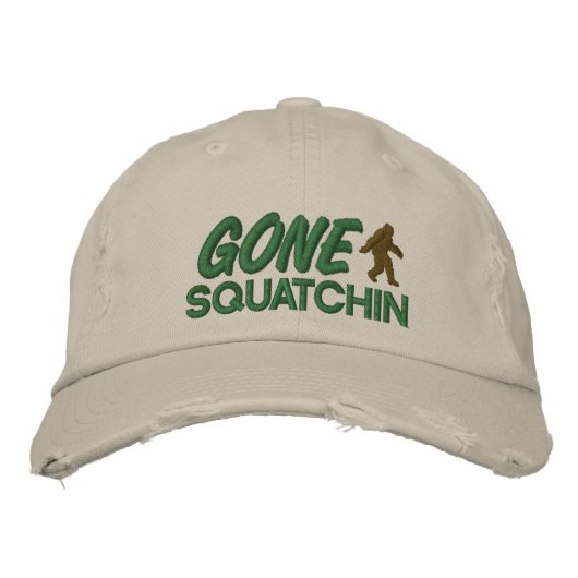 Gone Squatchin - groene en bruine stiksels Geborduurde Pet (Voorkant)