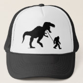 Gone Squatchin met T-rex Trucker Pet (Voorkant)