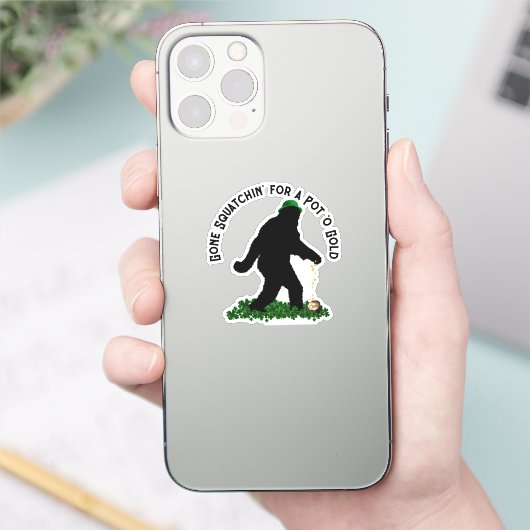 Gone Squatchin' on St. Patrick's Day Sticker (Telefoon)