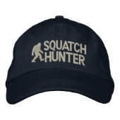 Gone Squatchin - Squatch Hunter Geborduurde Pet (Voorkant)