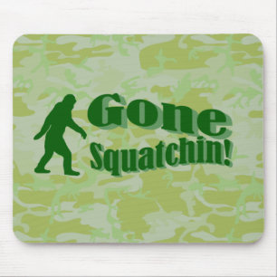 Gone Squatchin tekst op groene camouflage Muismat