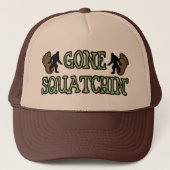 Gone Squatchin' Trucker Pet (Voorkant)